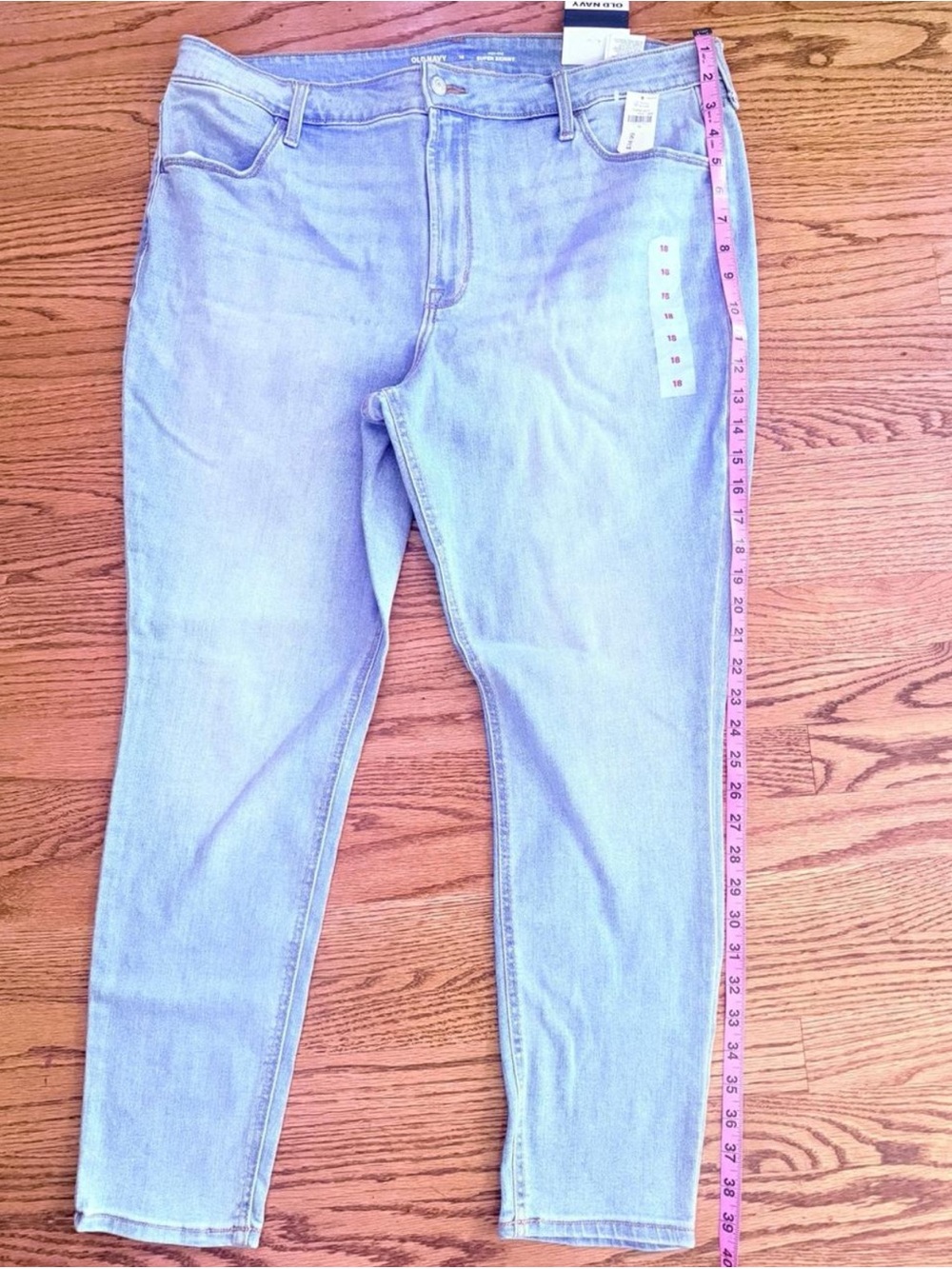 Old Navy Light Wash Skinny Jeans for Women
